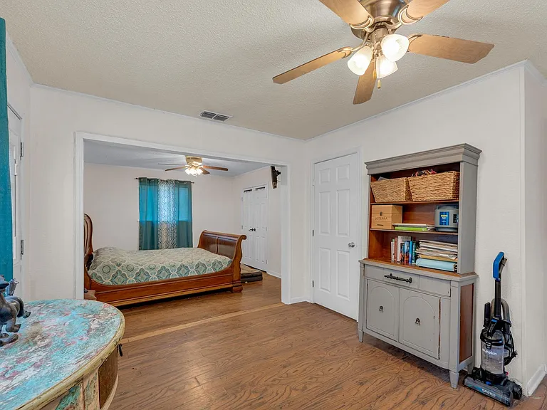 928 Moccasin Trl — Photo 21