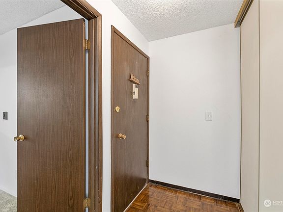 5th image of 3818 Lake Washington Boulevard #3A