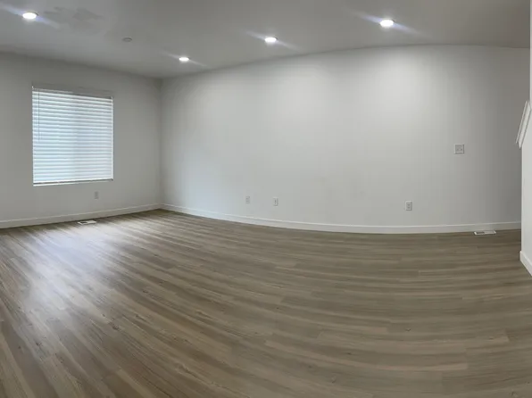 3626 W Cornfield Dr, Lehi, UT 84043