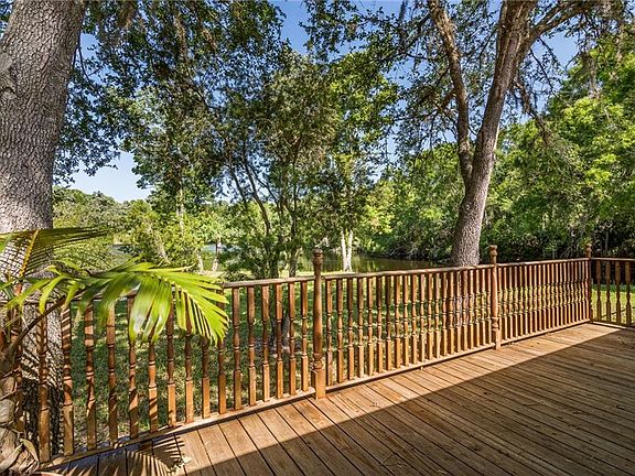4th image of 4303 Brooker Creek Dr