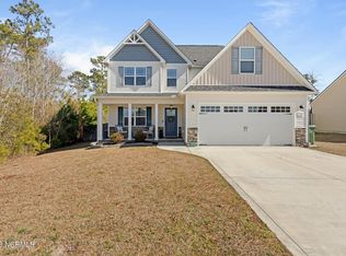 510 Deep Inlet Dr, Sneads Ferry, NC 28460