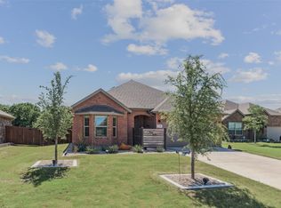 312 Smart Strike Ct, Granbury, TX 76049