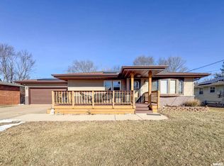 209 W Glen St, East Peoria, IL