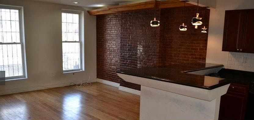 2nd image of 1247 Herkimer St