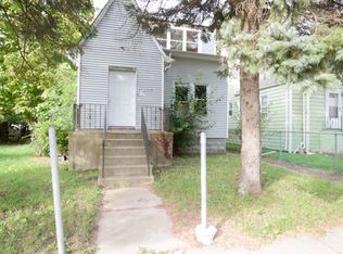 25 W 151st St, Harvey, IL 60426