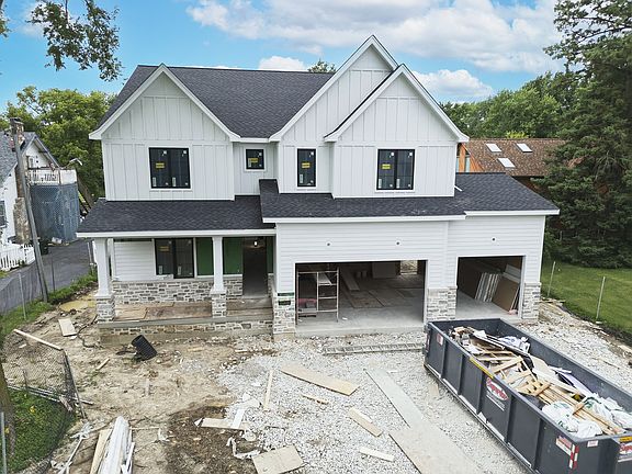 3rd image of 6136 Bentley Ave