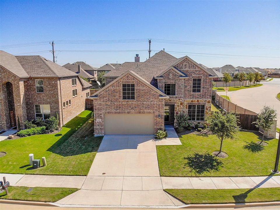 1st image of 1313 Freesia Dr