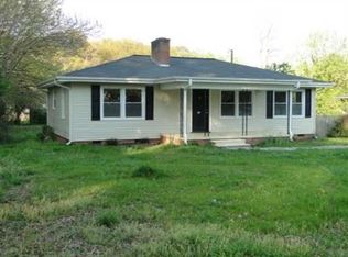 119 1st Ave, Spartanburg, SC 29302