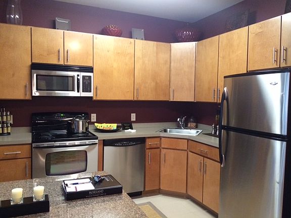 3rd image of 55 Riverwalk Pl Ste 1