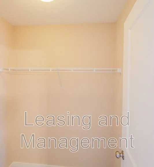 4946 Ballantine Dr — Photo 10