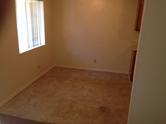 3rd image of 9854 Cedar St APT 6