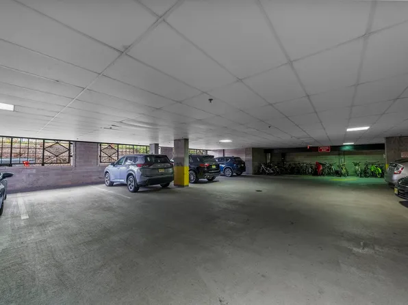 700 Grove Street image 20 of 25