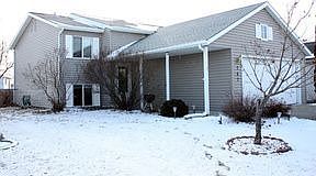 1st image of 757 14th Ave W