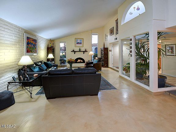 4th image of 5674 N Camino Del Sol