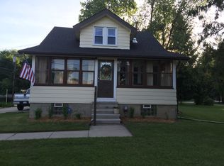19815 Purlingbrook St, Livonia, MI 48152