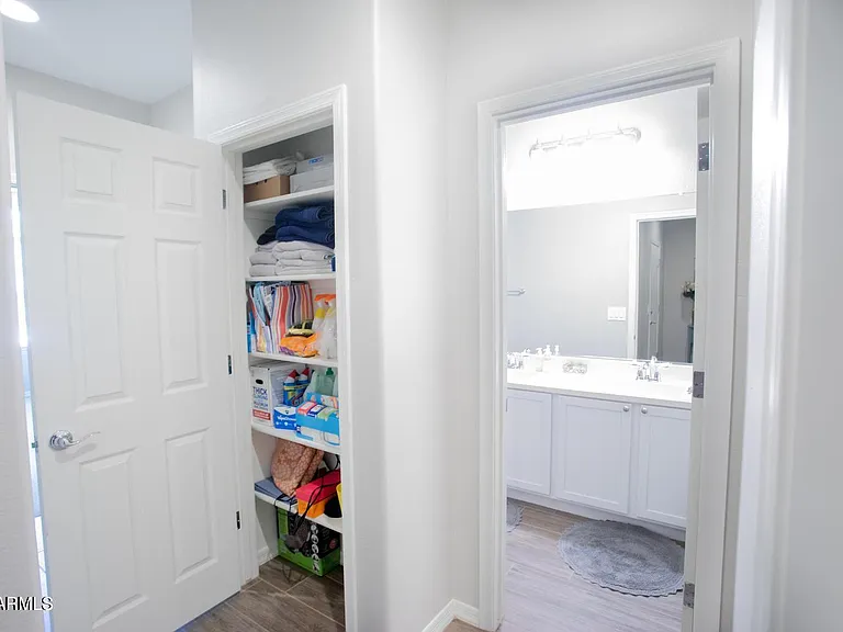 9969 W Robin Ln — Photo 21