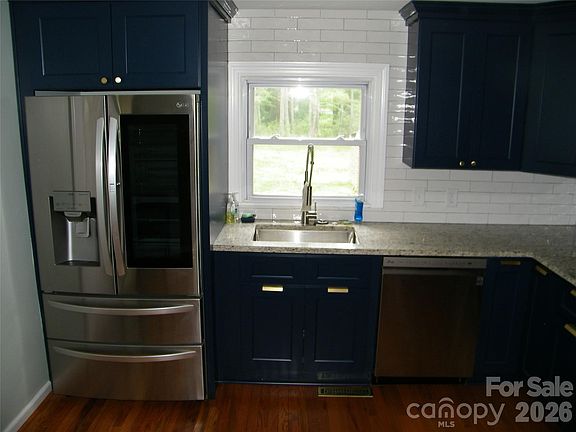 3rd image of 517 Rowan Mills Rd
