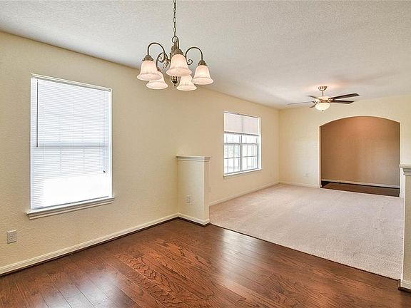4th image of 11210 Wind Hollow Ct