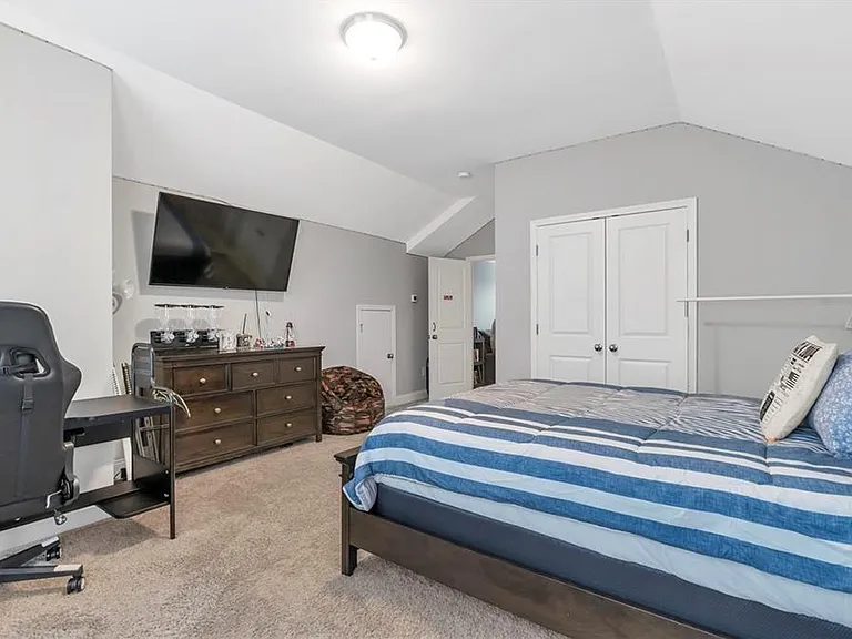 2627 Chase Rdg — Photo 31