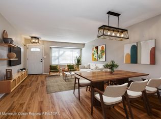 121 Muhlen Platz UNIT F, Freehold, NJ 07728
