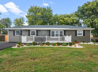5544 Maple Grove Ave, Blanchester, OH 45107
