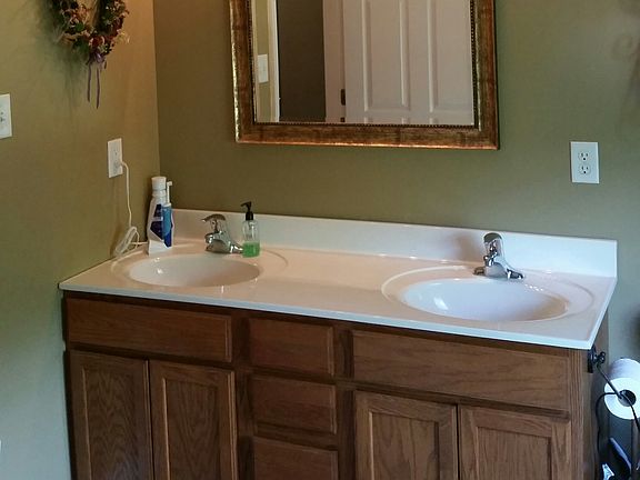 master bath double sinks
