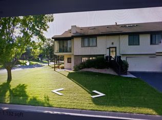 8821 Forestview Ln N, Maple Grove, MN 55369