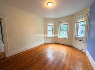 4 Litchfield St #2R, Brighton, MA 02135