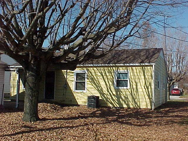 2nd image of 739 Sherman Rd