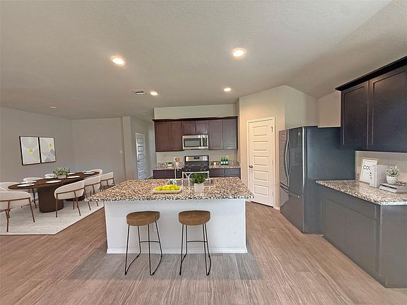 5th image of 6806 Amber Cliff Ln