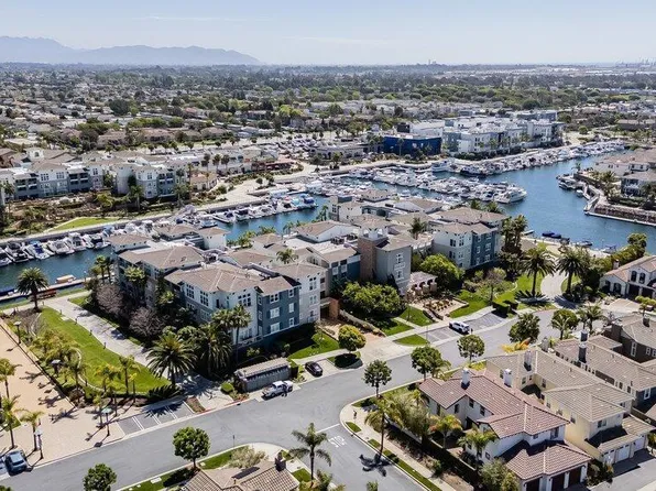 1502 Seabridge Ln, Oxnard, CA 93035