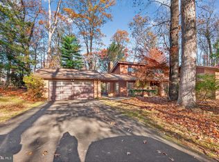 3204 Fox Mill Rd, Oakton, VA 22124