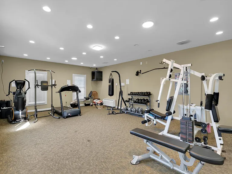 739 N Hite Ave #1 — Photo 40