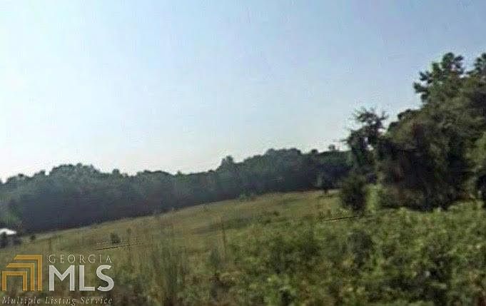 2nd image of 137 Fred Loggins Rd