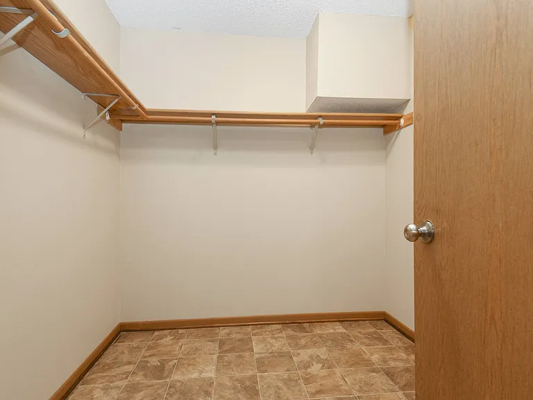 Dellwood Estates — Photo 12