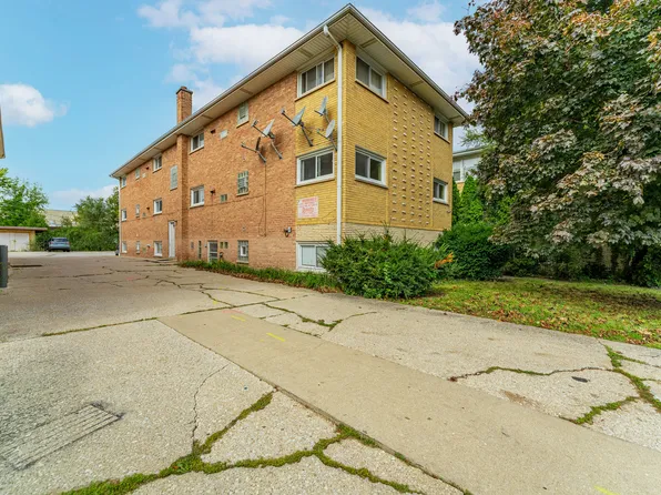 4030 Joliet Ave APT 2, Lyons, IL 60534