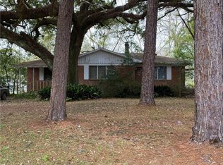 1805 Colonial Oaks Dr, Mobile, AL 36618