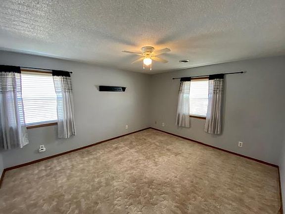 5th image of 3514 East Ave S APT C