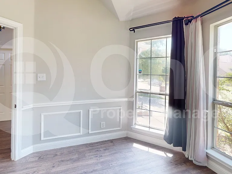 3312 Woodberry Ln — Photo 12