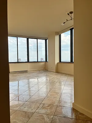 Rented by Owner | media 2