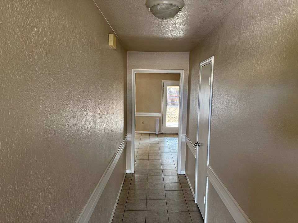 1st image of 230 Blanket Dr