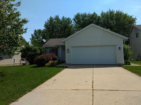 3rd image of 4672 Crosswinds Dr SE
