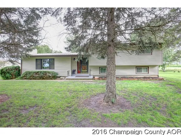829 County Road 3300 N photo 1