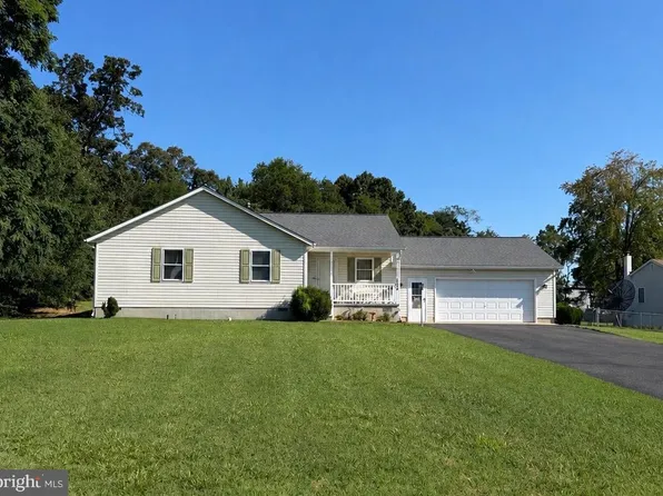 5004 Norris Dr, Fredericksburg, VA 22407