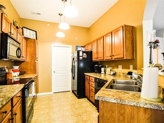 5th image of 2242 Rolling Hills Dr