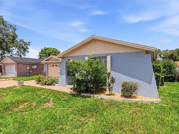 4th image of 9704 SHALIMAR COURT