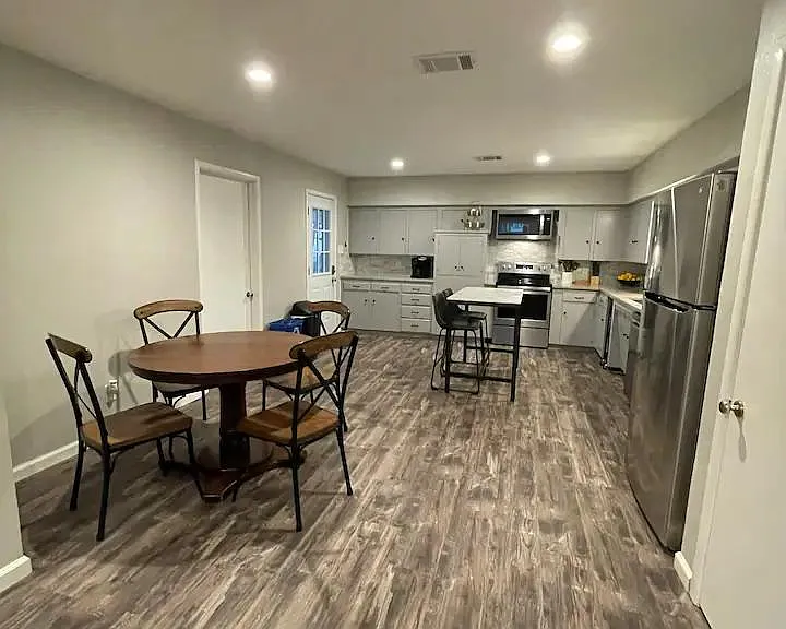 618 S Waco St — Photo 6