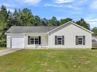 174 Ashbury Park Ln, Richlands, NC 28574