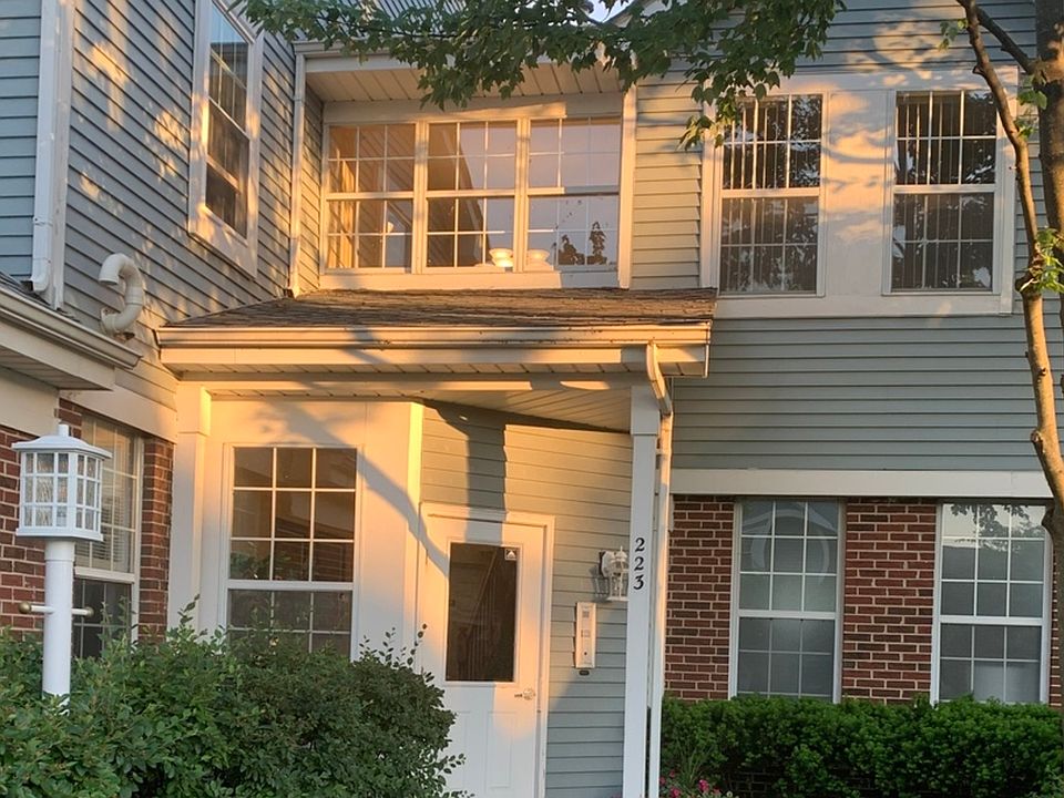 1st image of 223 W Lynn Dr Unit 6