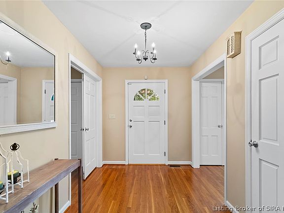 2nd image of 345 Bellaire Drive